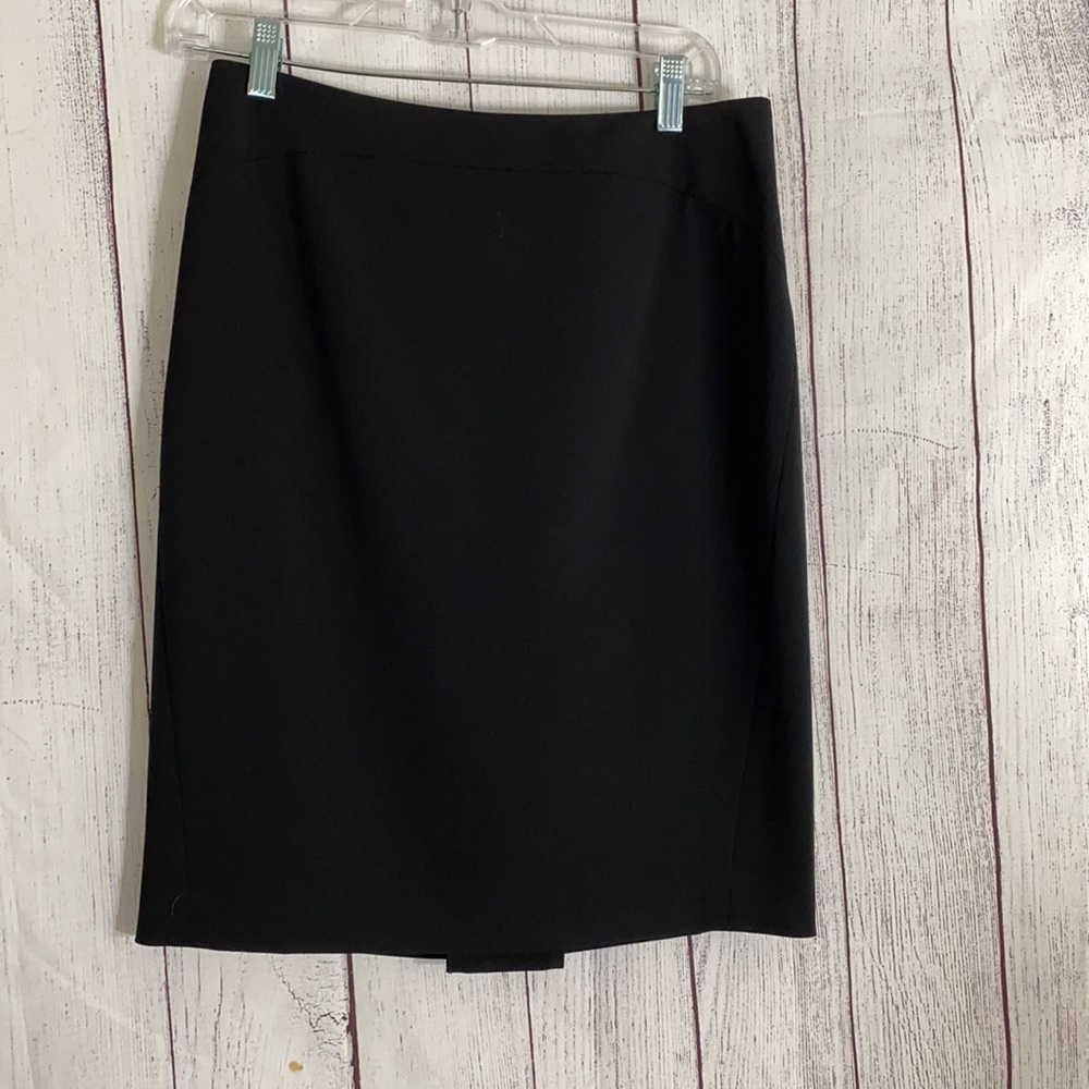 Ann Taylor  black skirt size 4